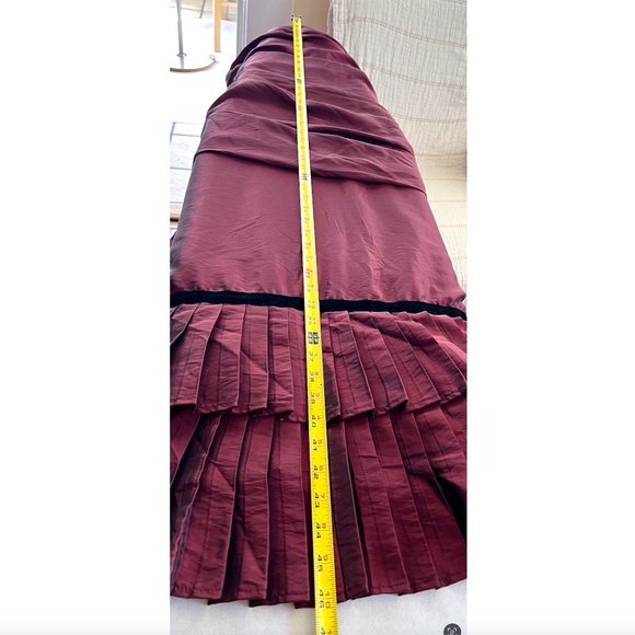 WOW!!  VON LANCELOT 'Gilded Age' Fitted Jacket with Draped & Bustled Skirt - 22 - Picture 15 of 16